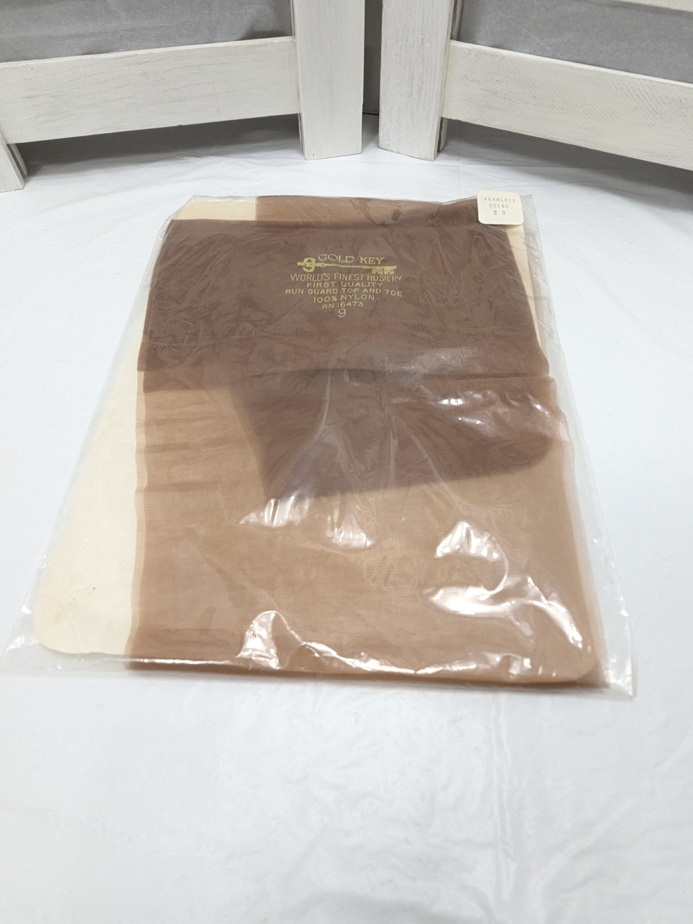Vintage Gold Key Seamless Beige Stockings Size 9